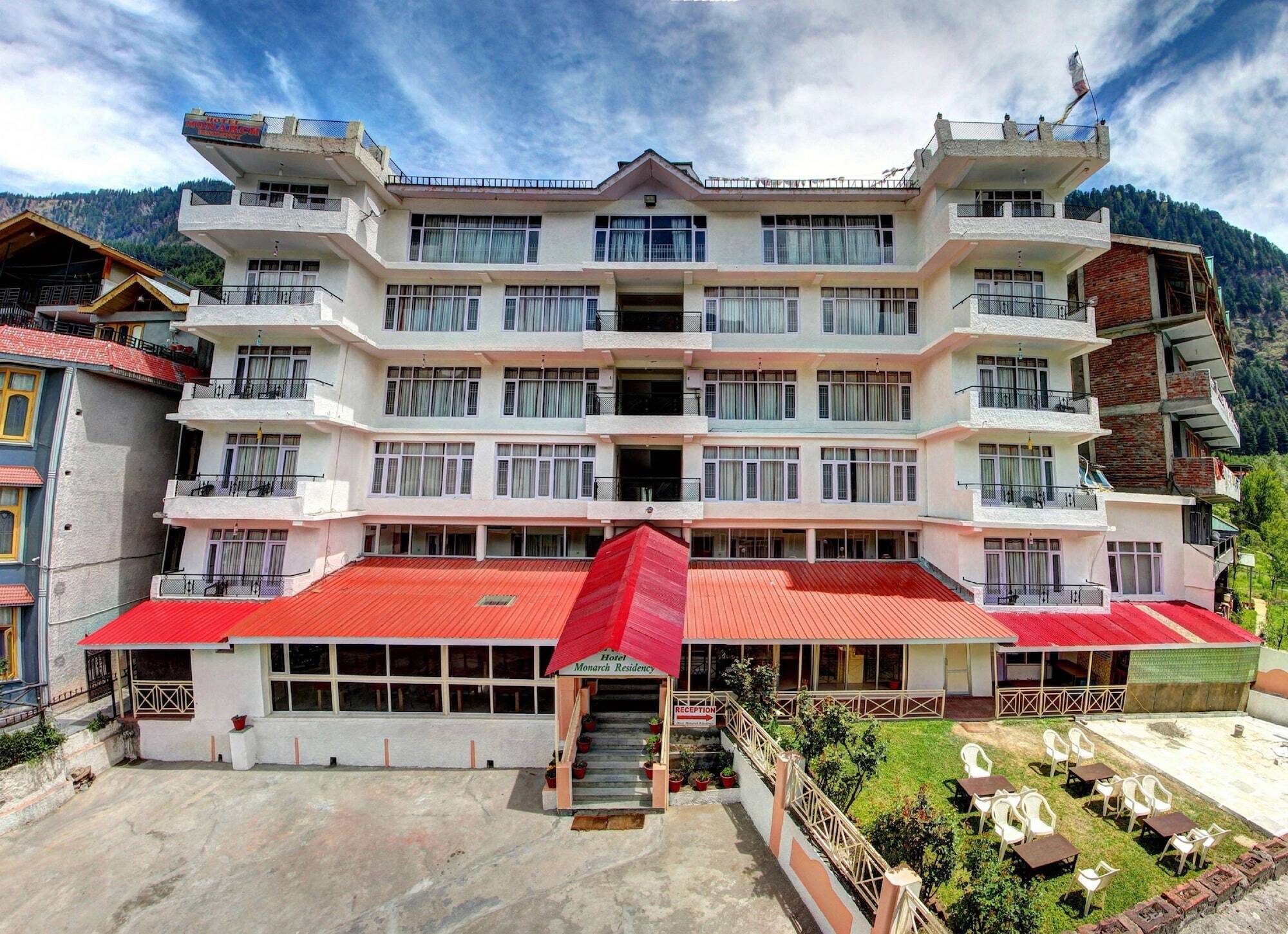 Hotel Monarch Residency Manāli Exterior foto