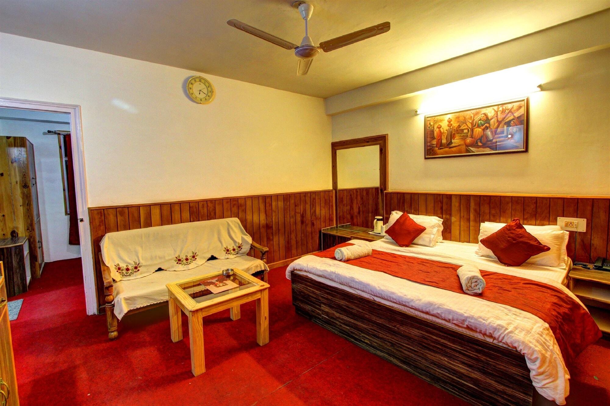 Hotel Monarch Residency Manāli Exterior foto